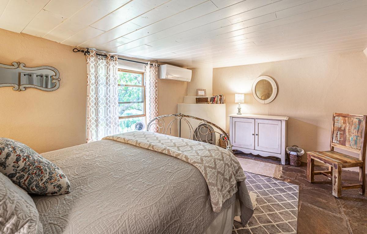 Pet Friendly Pinon Heaven Bed & Breakfast Canada de los Alamos Dış mekan fotoğraf